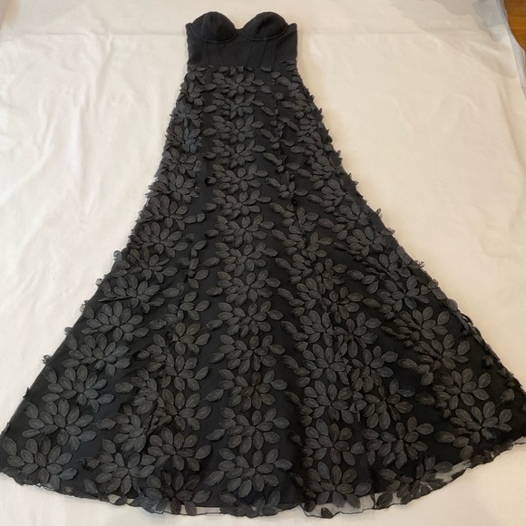 BEBE X NAVEN Strapless Bustier Maxi Dress Embroidered Body Black Size 00 - Picture 2 of 16